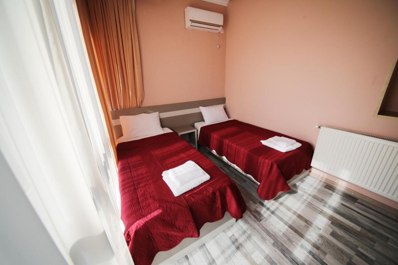 Hotel Tamari Kutaisi Bagian luar foto