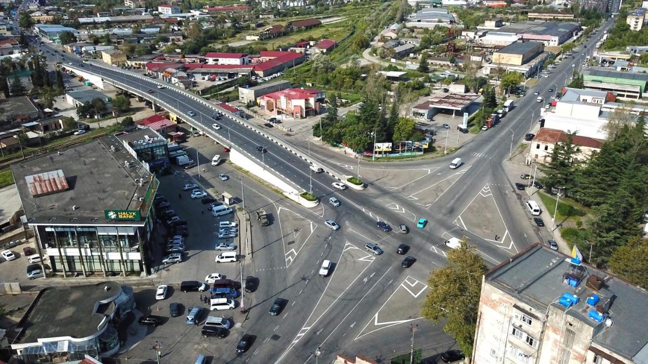 Hotel Tamari Kutaisi Bagian luar foto