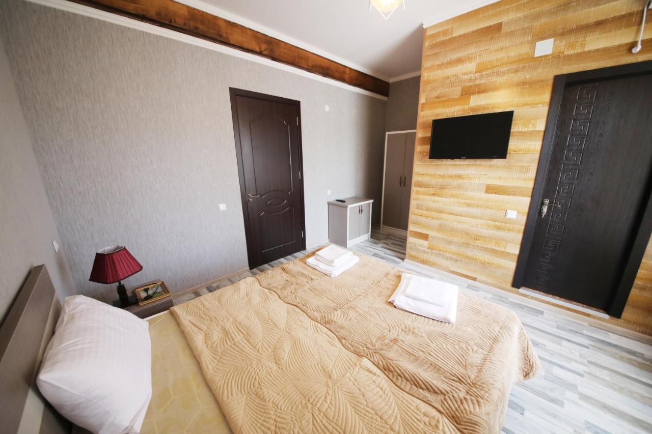 Hotel Tamari Kutaisi Bagian luar foto