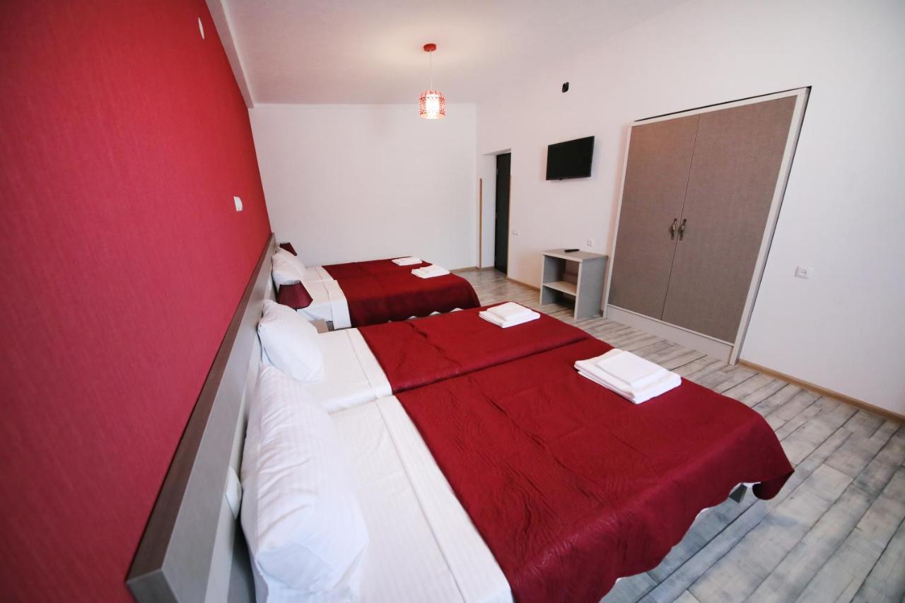 Hotel Tamari Kutaisi Bagian luar foto